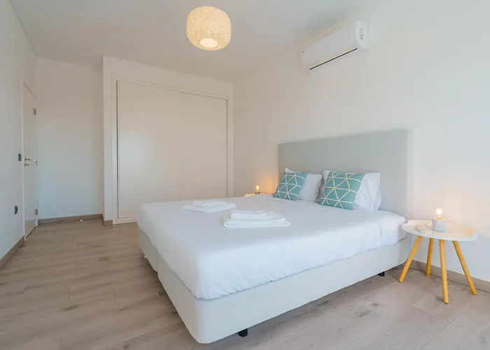 Silver With Ocean View Villa Lourinha (Lisbon)