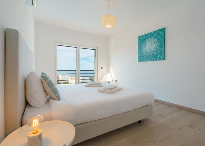 Silver With Ocean View * Lourinha (Lisbon)